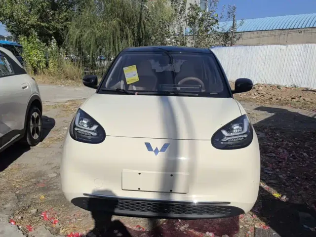 Wuling Bingo — Фото автомобиля 2