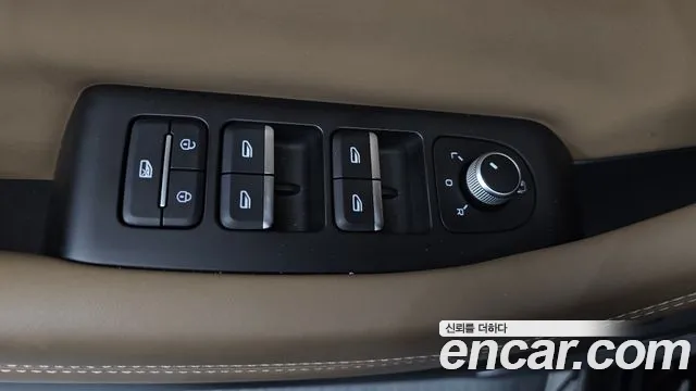 Renault-KoreaSamsung Grand Koleos Grand Koleos — Фото автомобиля 15