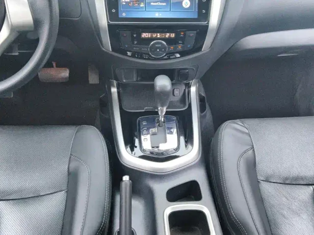 Nissan Terra — Фото автомобиля 16