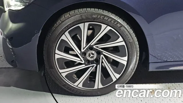 Mercedes-Benz E-Class W214 — Фото автомобиля 5