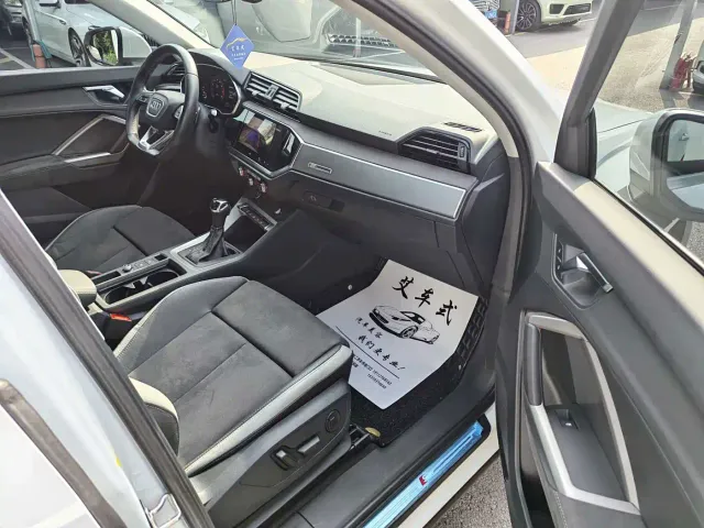 Audi Q3 — Фото автомобиля 8