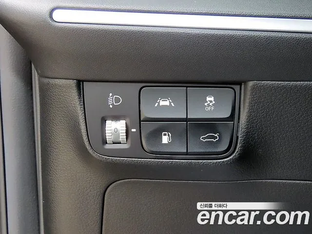 Hyundai Grandeur Grandeur (New) — Фото автомобиля 13