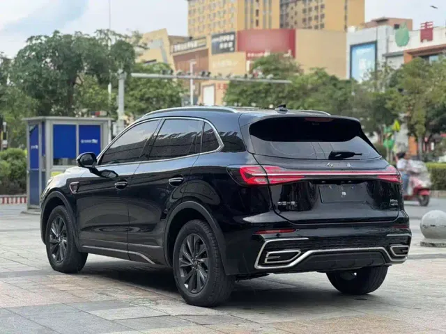 Hongqi HS5 — Фото автомобиля 11