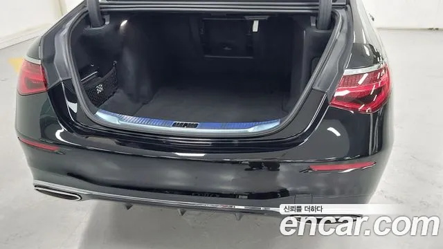 Mercedes-Benz S-Class S-класс W223 — Фото автомобиля 11