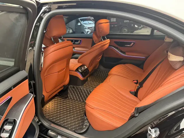 Mercedes-Benz S-Class — Фото автомобиля 9