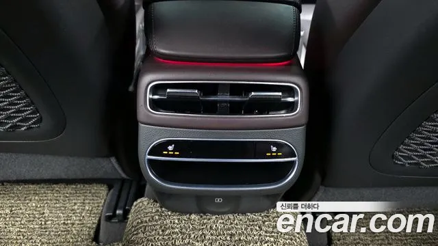 Genesis GV70 2.2 Дизель 2WD — Фото автомобиля 23
