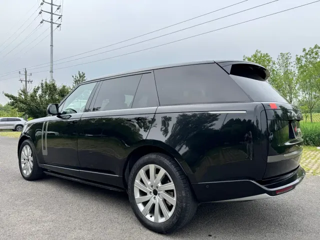 Land Rover Range Rover — Фото автомобиля 4