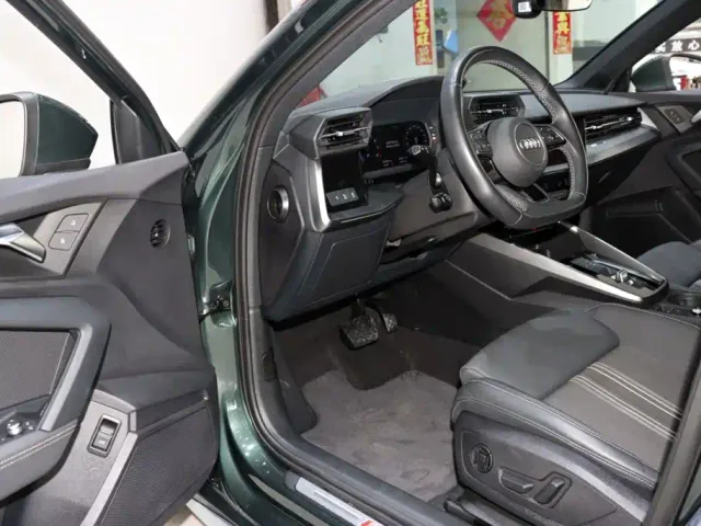 Audi Audi A3 2024 Model A3L Limousine 35 TFSI Fashion Sport — Фото автомобиля 9