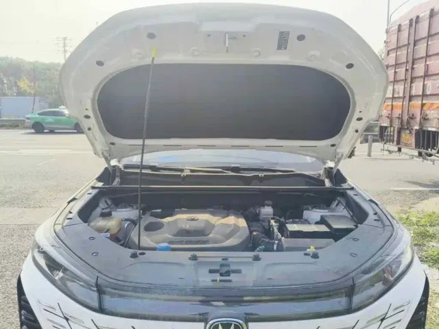 Changan CS75 Plus — Фото автомобиля 9