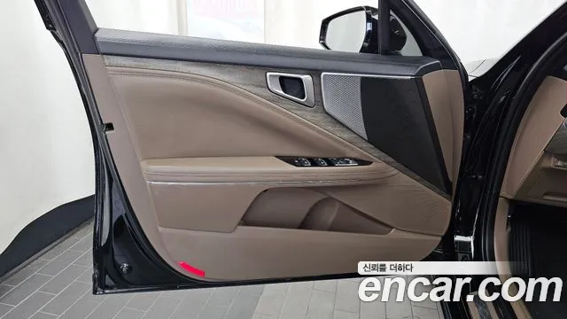 Kia K8 K8 Hybrid — Фото автомобиля 13