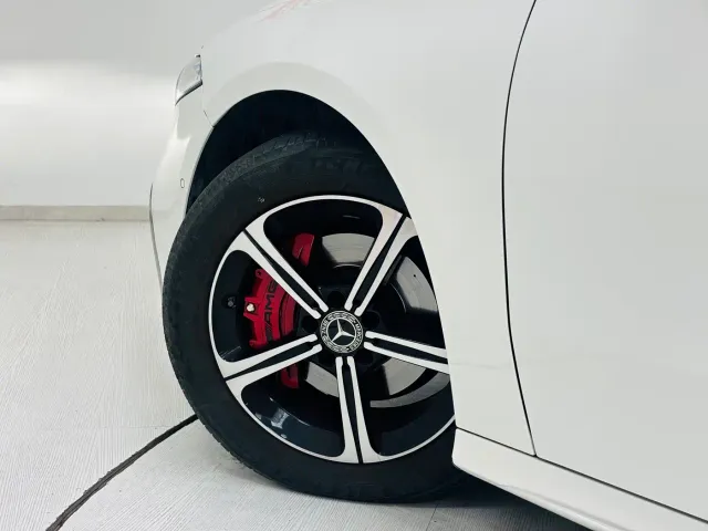 Mercedes-Benz A-Class — Фото автомобиля 15