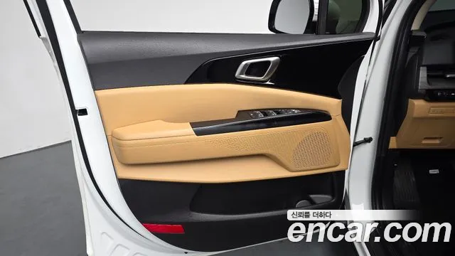 Kia Canival Carnival 4 поколение Бензин 9 мест Prestige — Фото автомобиля 24