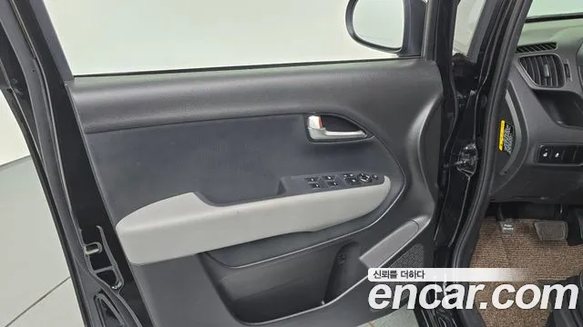 Kia RAY Новый Kia Ray Prestige — Фото автомобиля 24