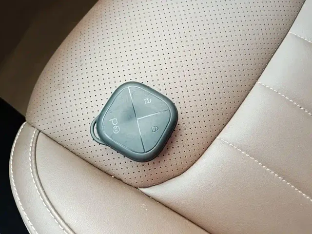 Wuling Bingo — Фото автомобиля 8