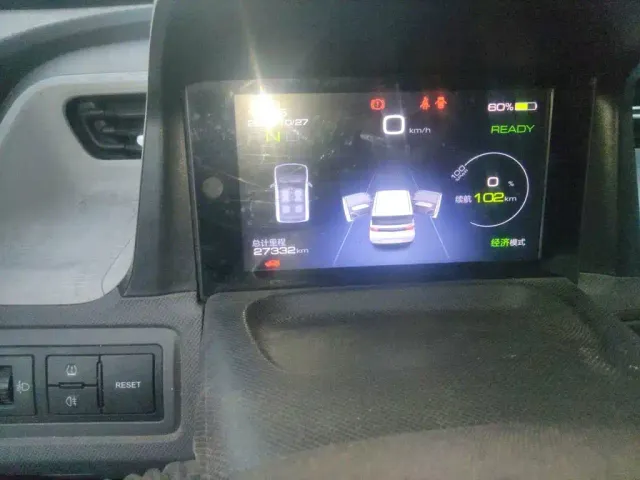 Wuling Hongguang Mini EV — Фото автомобиля 7