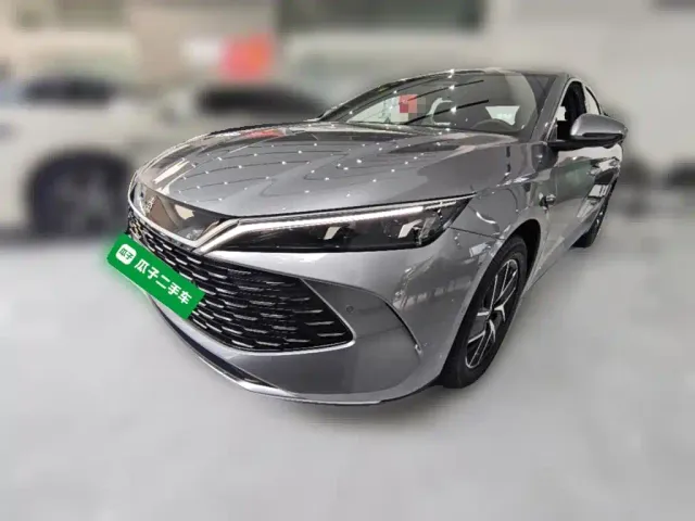 Фотография автомобиля — BYD Qin L