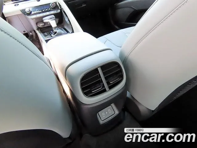 Hyundai Avante CN7 — Фото автомобиля 20