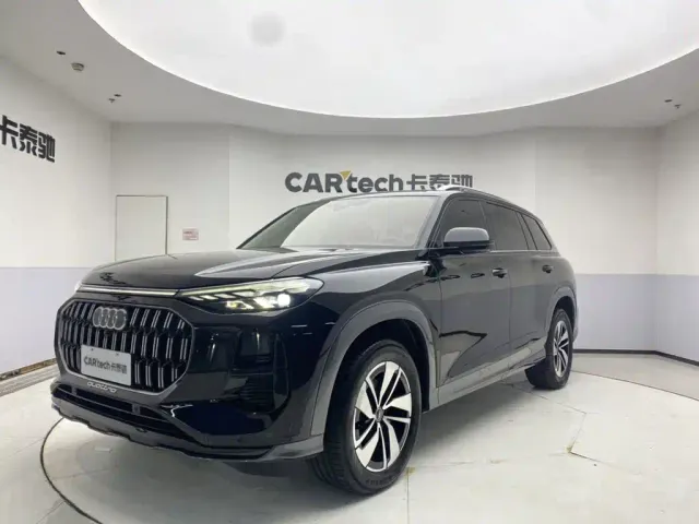 Фотография автомобиля — Audi Q6