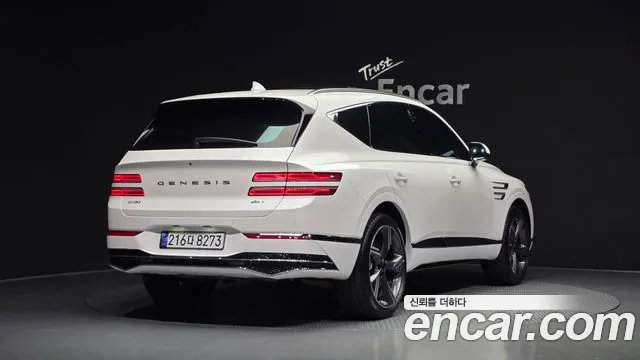 Genesis GV80 — Фото автомобиля 2