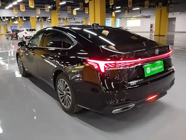 Buick LaCrosse — Фото автомобиля 4