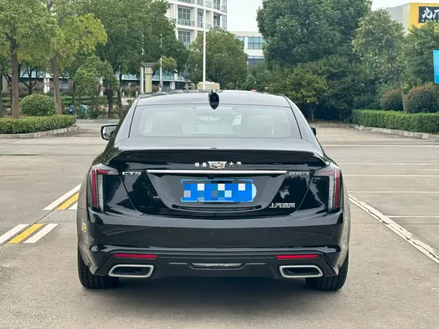 Cadillac CT5 — Фото автомобиля 8