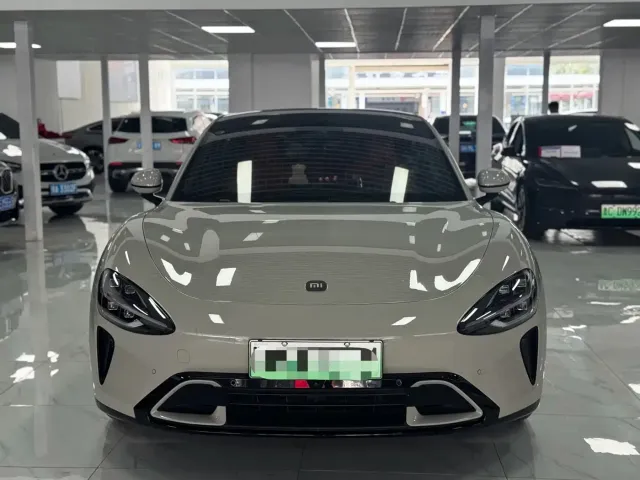 Xiaomi SU7 — Фото автомобиля 2
