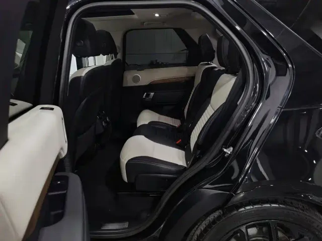Land Rover Discovery — Фото автомобиля 15