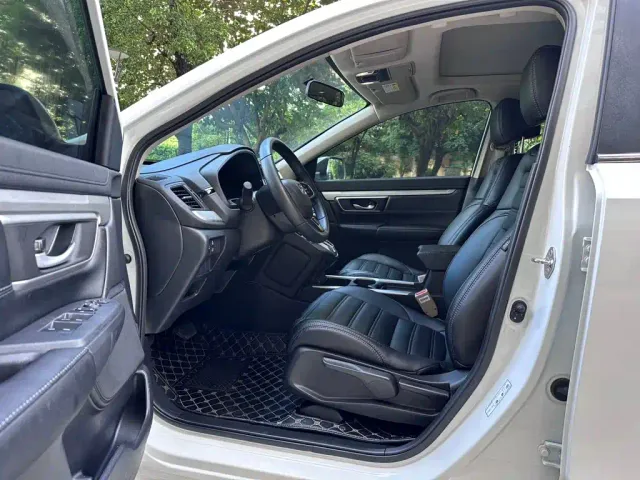 Honda CR-V — Фото автомобиля 4