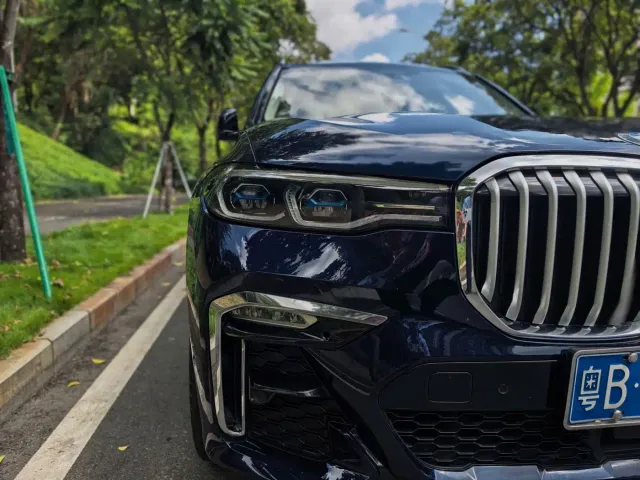BMW X7 — Фото автомобиля 19