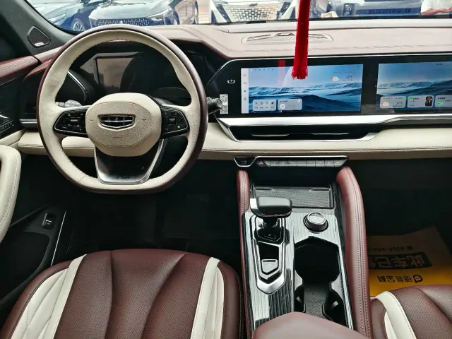 Geely Xingyue L — Фото автомобиля 4