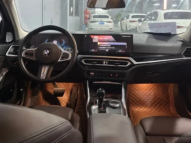 BMW 3 Series — Фото автомобиля 8