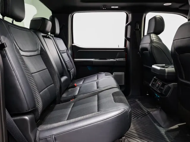 Ford F-150 Raptor — Фото автомобиля 11