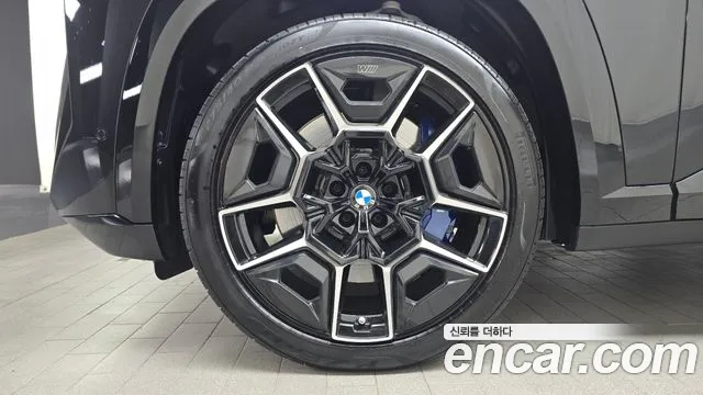 BMW XM — Фото автомобиля 5