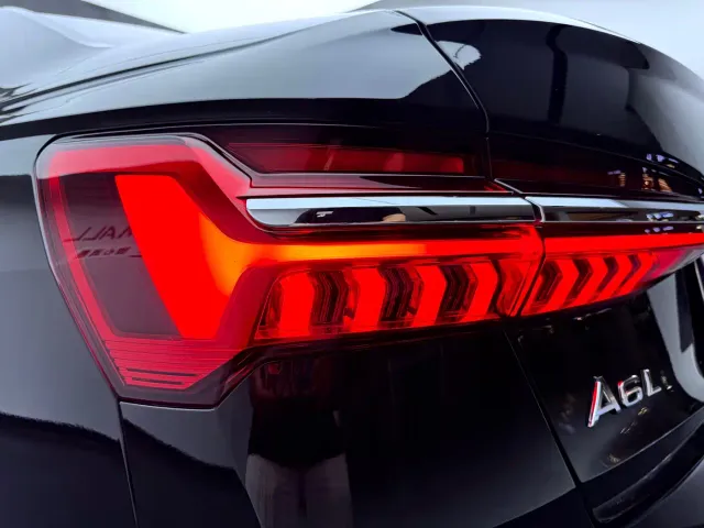 Audi A6L — Фото автомобиля 9