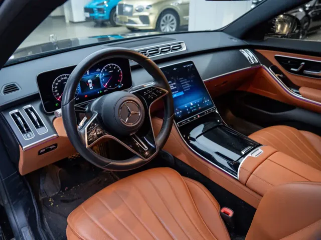 Mercedes-Benz S-Class — Фото автомобиля 8