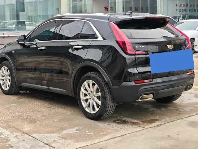 Cadillac XT4 — Фото автомобиля 7