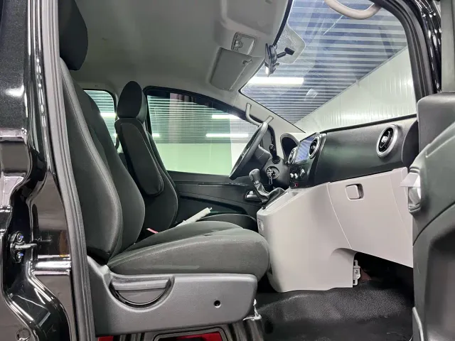 JAC Refine JAC Refine M3 2022 PLUS Maker Edition 1.5T Luxury Model — Фото автомобиля 5
