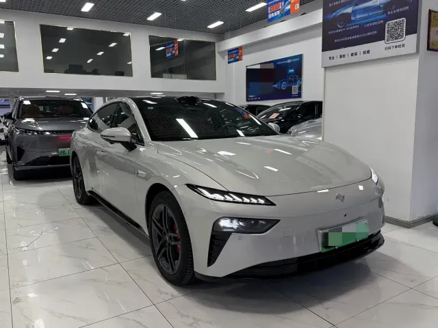 Dongfeng eπ 007 — Фото автомобиля 3