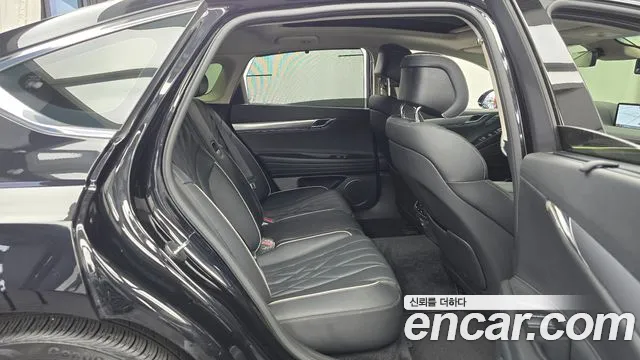 Genesis G80 Бензин 2.5 турбо AWD — Фото автомобиля 11