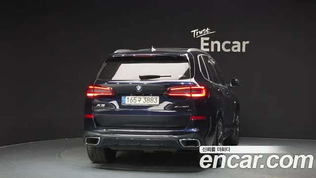 BMW X5 xDrive 40i M Sport — Фото автомобиля 4