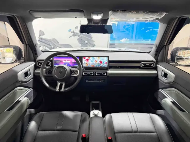 Baojun Yep — Фото автомобиля 5