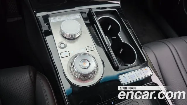 Genesis G80 Бензин 3.5 турбо AWD — Фото автомобиля 9