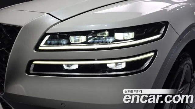 Genesis GV80 2.5T Бензин AWD — Фото автомобиля 4