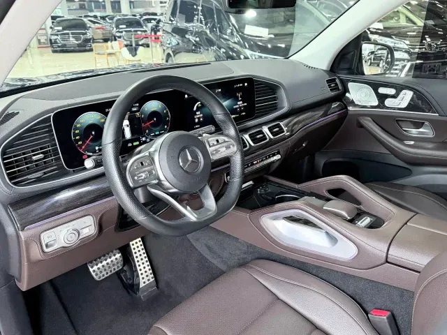 Mercedes-Benz GLS-Class — Фото автомобиля 5
