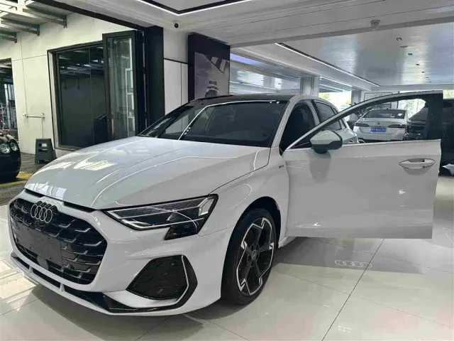 Audi A3 — Фото автомобиля 5
