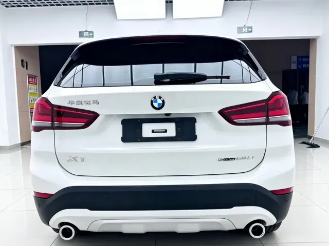 BMW X1 — Фото автомобиля 6