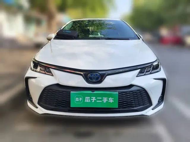 Toyota Corolla — Фото автомобиля 2