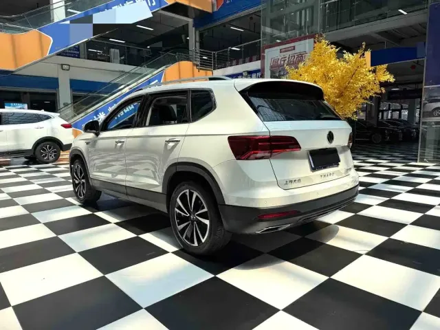 Volkswagen Tharu — Фото автомобиля 18