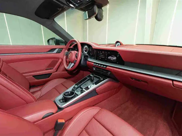 Porsche 911 — Фото автомобиля 17