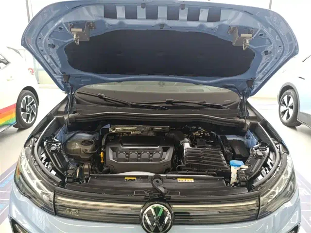 Volkswagen Tiguan L — Фото автомобиля 19